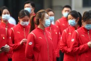 中国冰雪梦之队首体升国旗，高亭宇担当旗手开启米兰冬奥征程