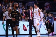 CBA史诗一战：深圳烈豹让二追三，主场击退北京首钢创造逆转神话