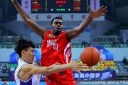 津门虎主场发威逆转青岛 团队篮球闪耀新赛季