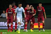 中超经典战：华夏幸福反超之夜，萨巴与王秋明的闪亮时刻