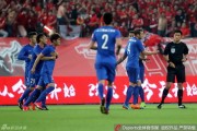 上海滩恩仇录：从红牌罚下到负分起步，申花2026的荆棘王冠